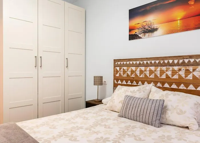 Amplio, Luminoso Y Moderno Cerca Del Casco Viejo Appartement