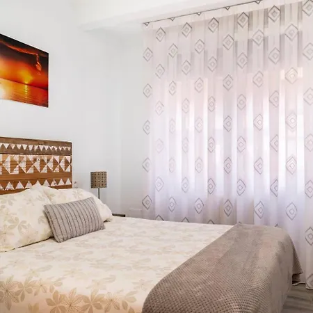 Amplio, Luminoso Y Moderno Cerca Del Casco Viejo Appartement