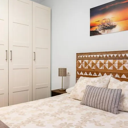 Amplio, Luminoso Y Moderno Cerca Del Casco Viejo Appartement