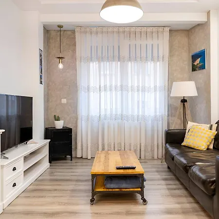 Amplio, Luminoso Y Moderno Cerca Del Casco Viejo Μπιλμπάο