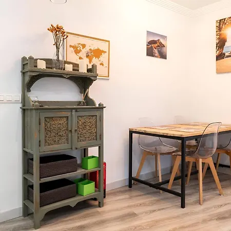 Amplio, Luminoso Y Moderno Cerca Del Casco Viejo Μπιλμπάο