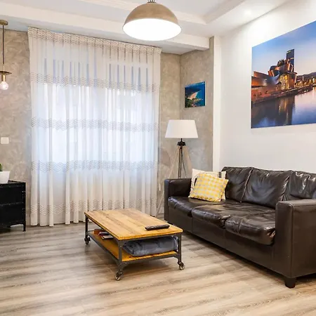 Amplio, Luminoso Y Moderno Cerca Del Casco Viejo Апартаменты Бильбао