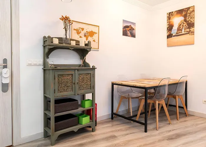 Amplio, Luminoso Y Moderno Cerca Del Casco Viejo Μπιλμπάο