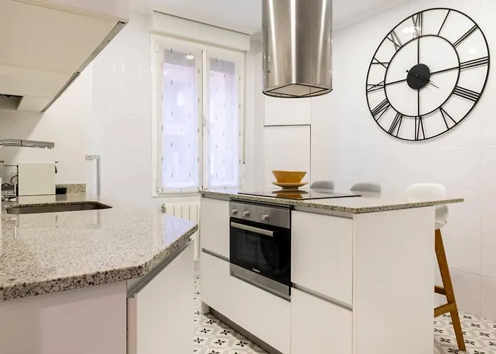 Amplio, Luminoso Y Moderno Cerca Del Casco Viejo Apartment Bilbao